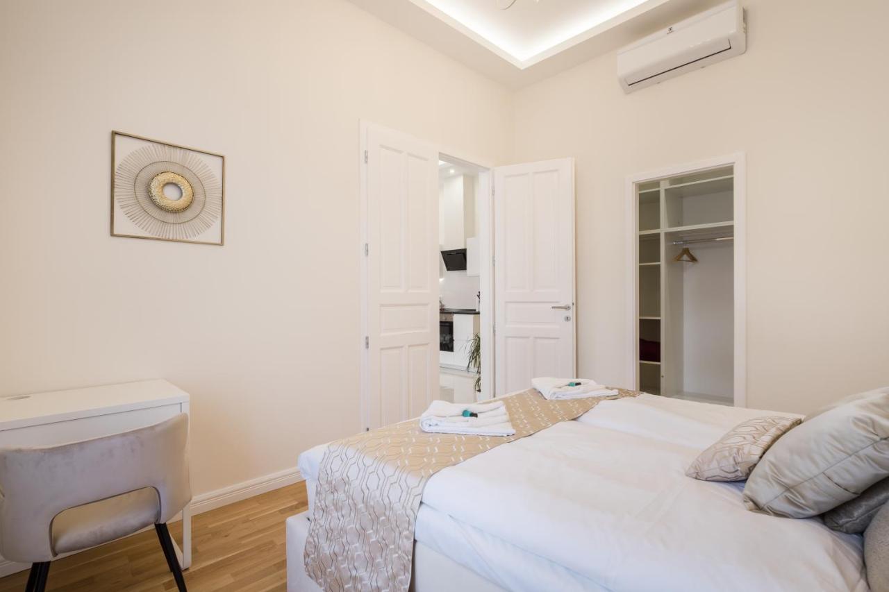 Bpr Etienne Charming Apartment Budapesta Exterior foto