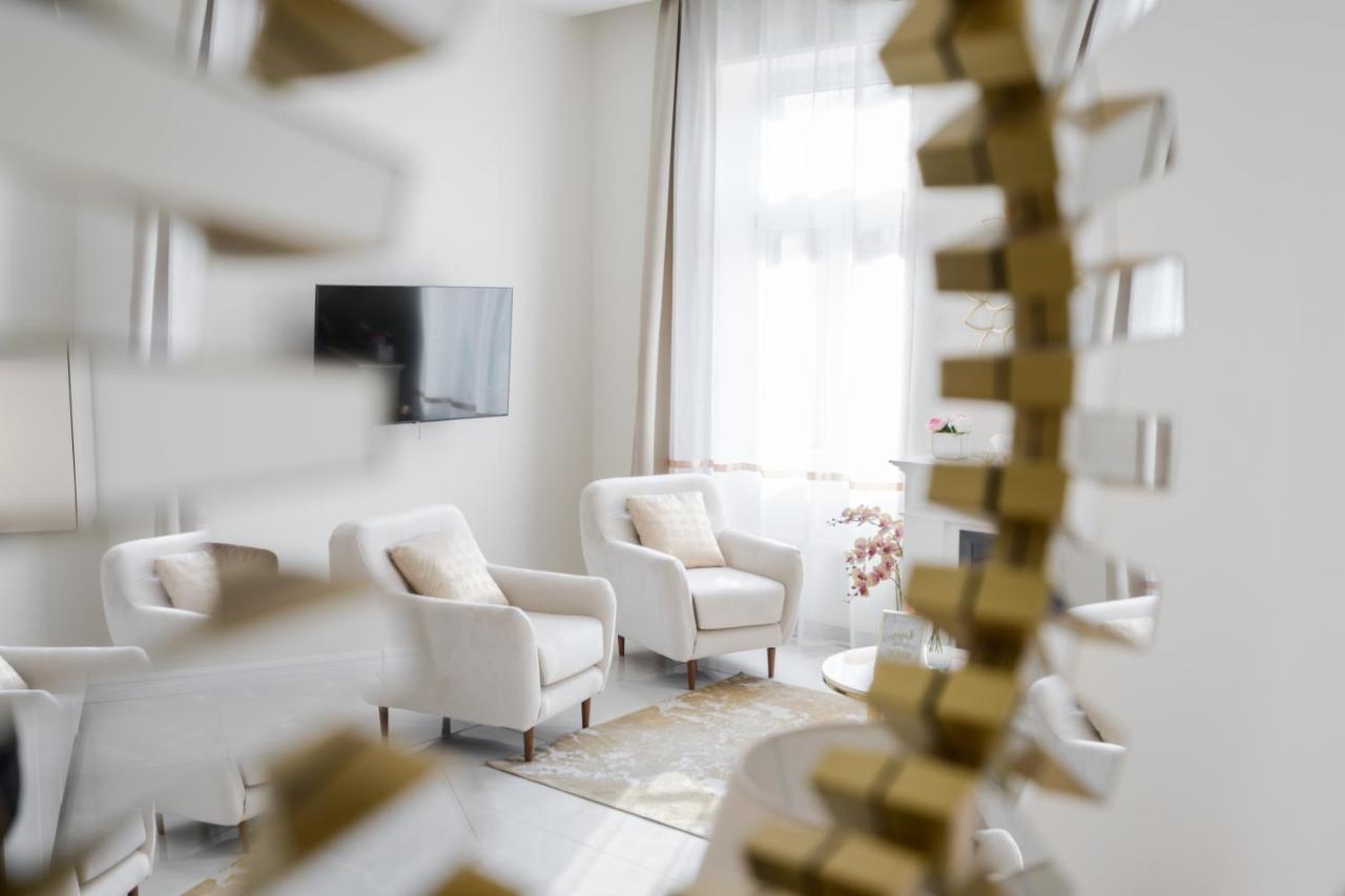 Bpr Etienne Charming Apartment Budapesta Exterior foto